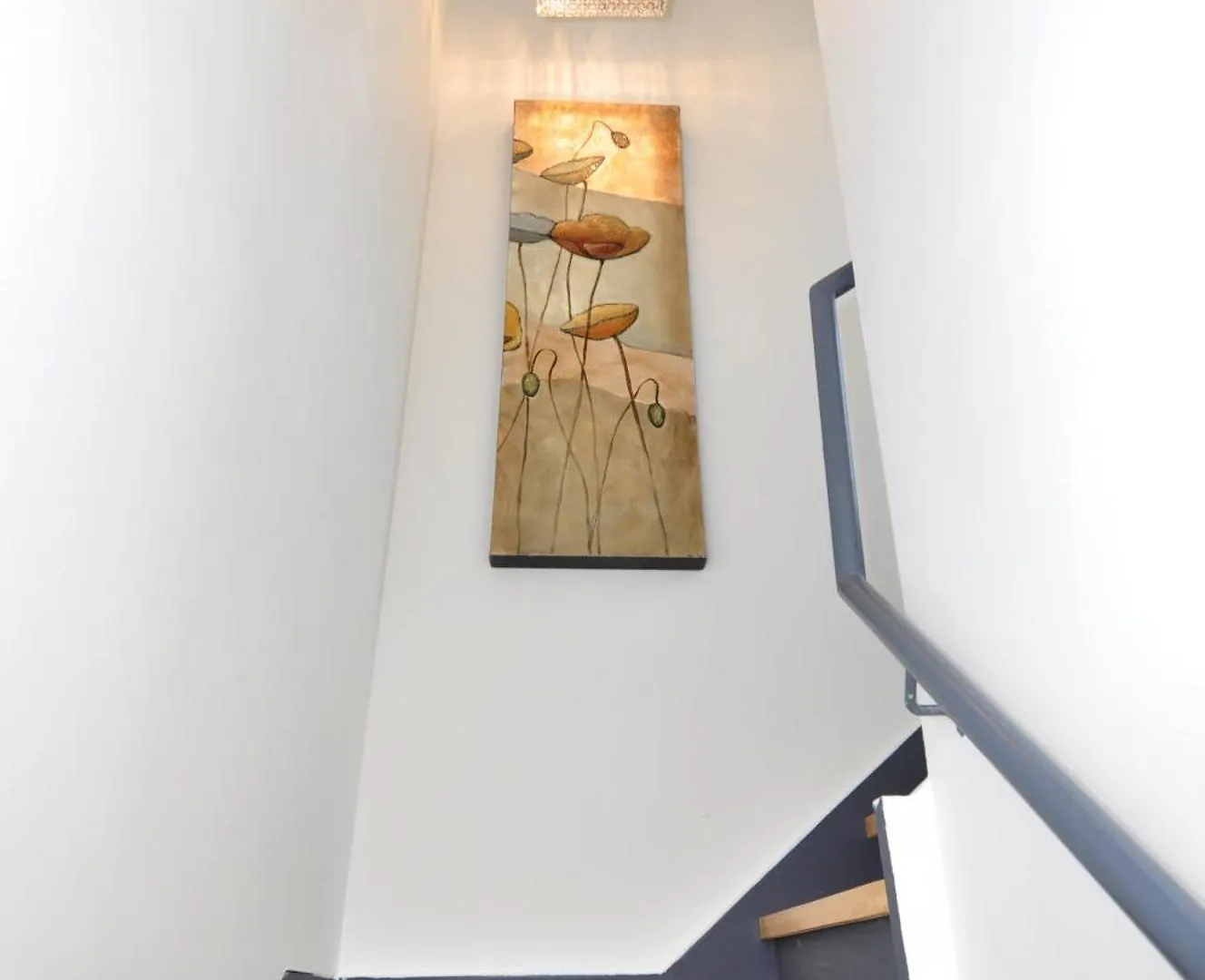 Yonge Suites Furnished Apartments Toronto