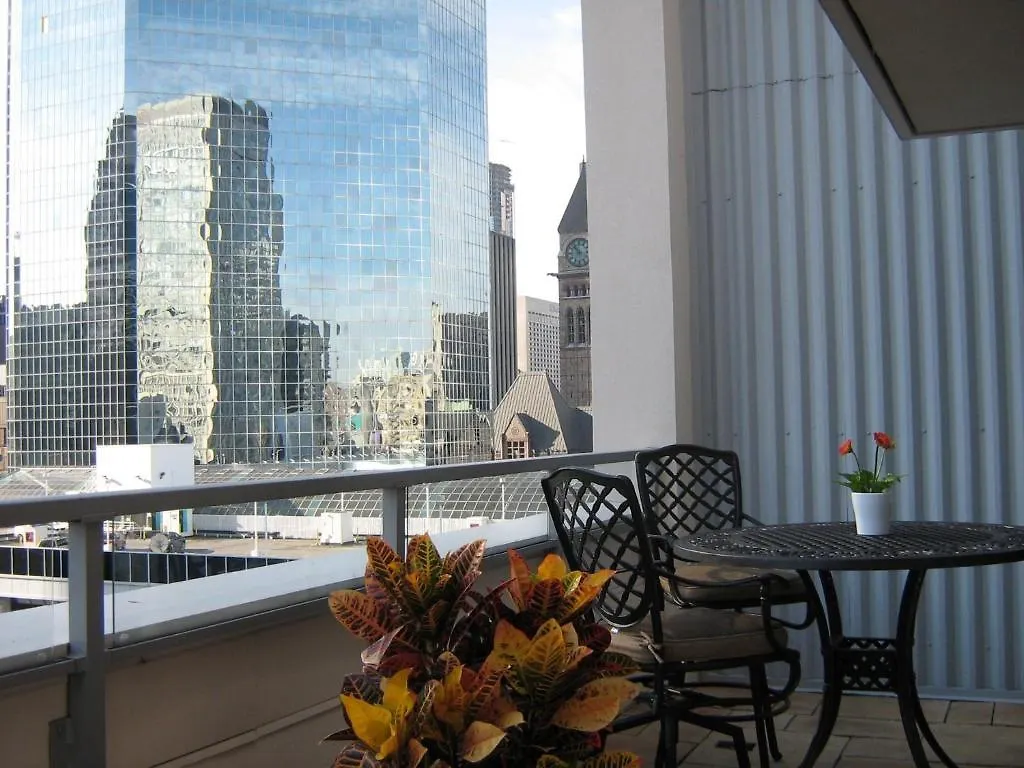 Yonge Suites Furnished Apartments Toronto
