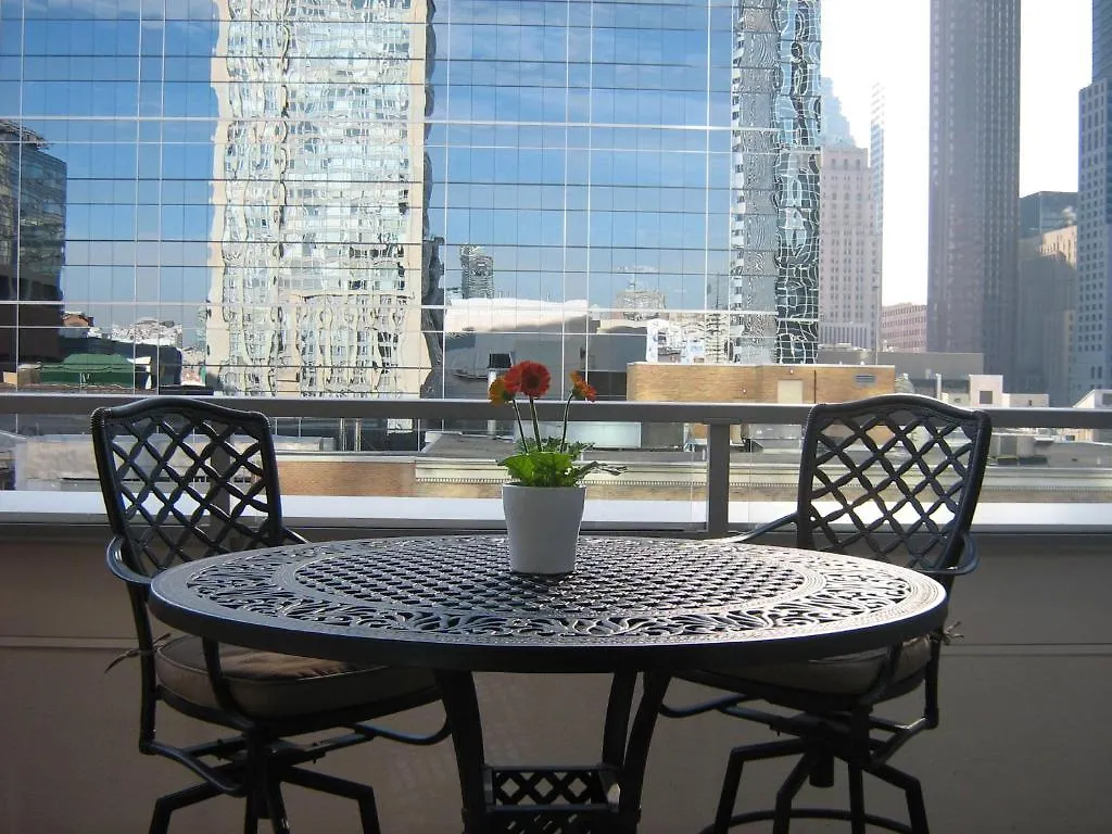 Hotel Yonge Suites Furnished Apartments Toronto