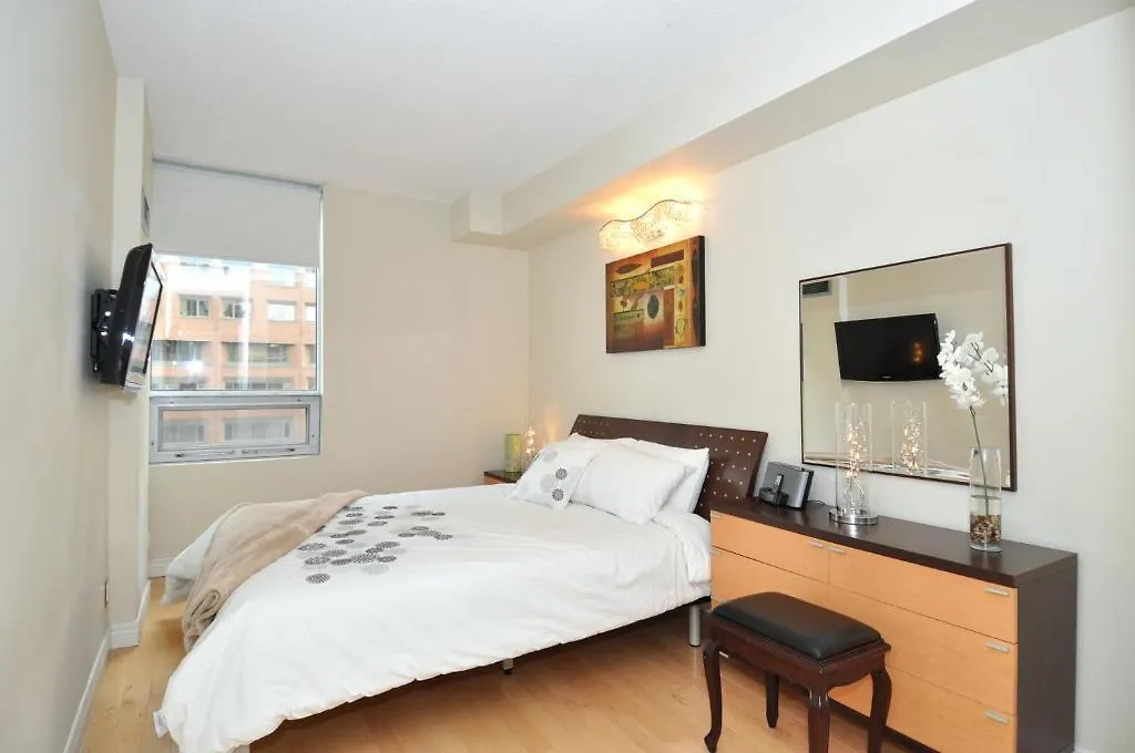 Yonge Suites Furnished Apartments Toronto Hotel